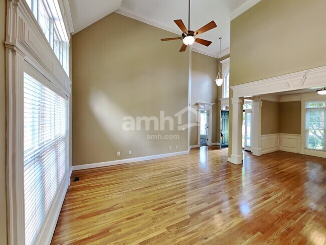 Building Photo - 416 Savannah Rdg