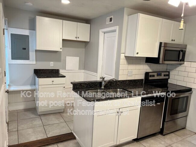 Foto del edificio - 8009 Summit St