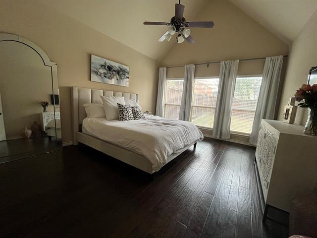 Foto del edificio - 9400 Deerhurst Pl