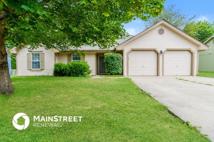 Primary Photo - 1602 Cooper Dr