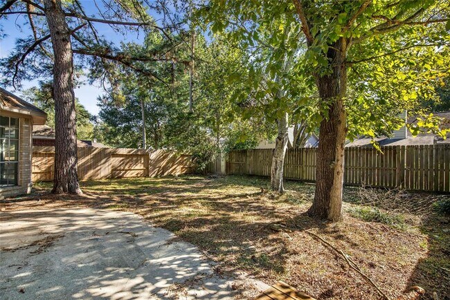 Foto del edificio - 5322 Willow Knoll Ct