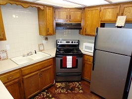 Kitchen - Randall Court Apartments