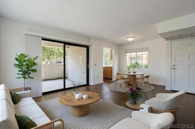 Building Photo - 13076 Wimberly Square