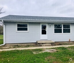 Building Photo - 146-148 Fauber Ln