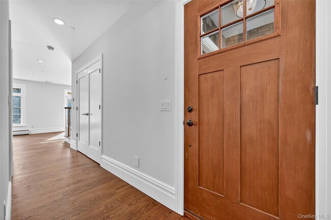 Foto del edificio - 165 Piermont Ave