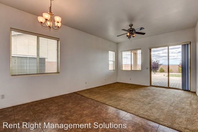 Building Photo - 3 br, 2 bath House - 4181 N Cornwall Rd.