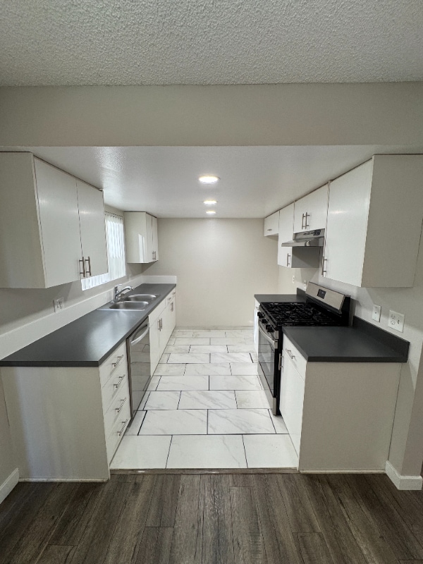 Foto del edificio - 507 E Cedar Ave