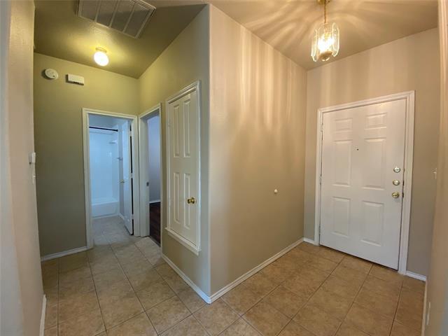 Building Photo - 301 W Prairie St