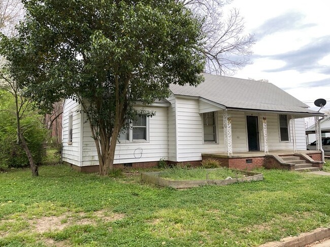 Foto del edificio - 3 Bedroom in Anderson