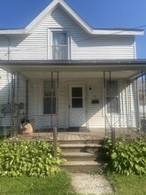 Building Photo - 19 Lambert Ave