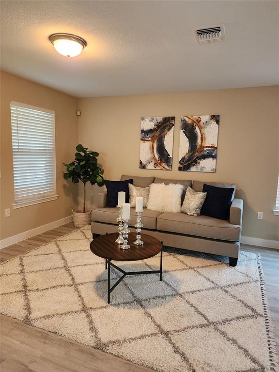 Foto del edificio - 11316 Drumellan St