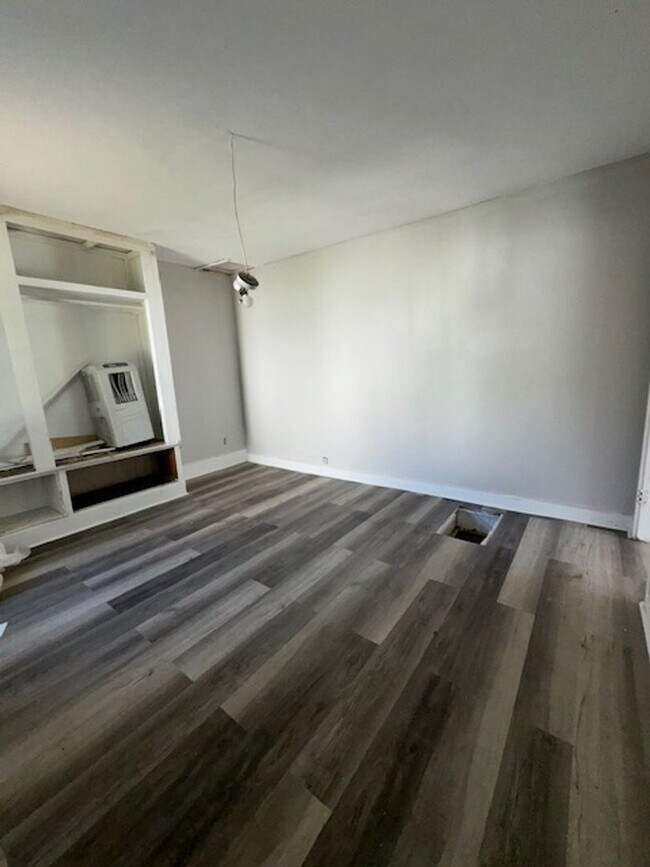 Foto del edificio - Fully renovated! Rent Reduced!