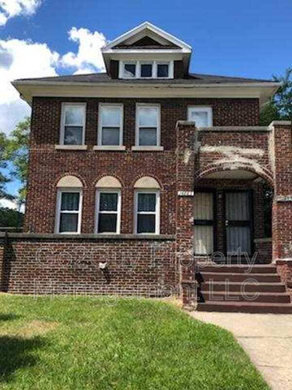 Building Photo - 14885 Holmur St
