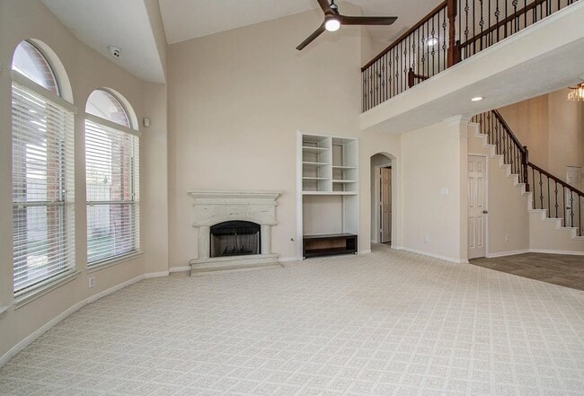 Building Photo - 1230 Blue Leaf Dr