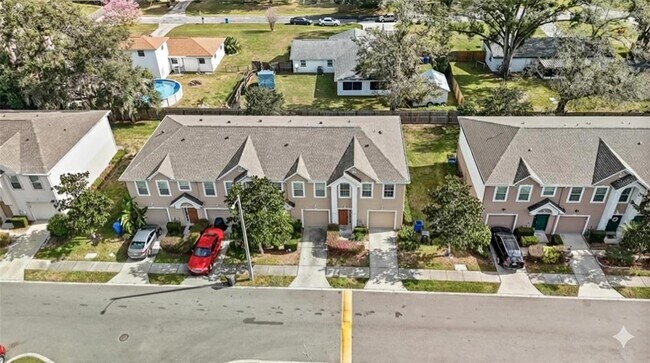 Foto del edificio - 4431 Ashburn Square Dr