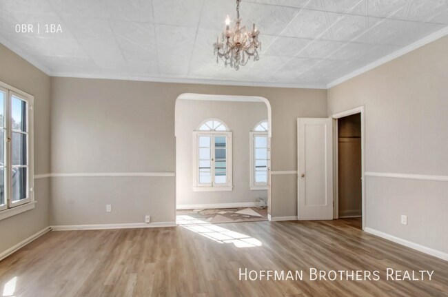 Foto del edificio - 1735 N Cherokee Ave