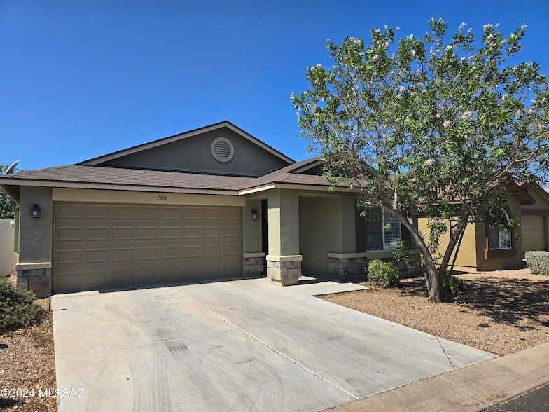 Primary Photo - 1378 Roper Ln