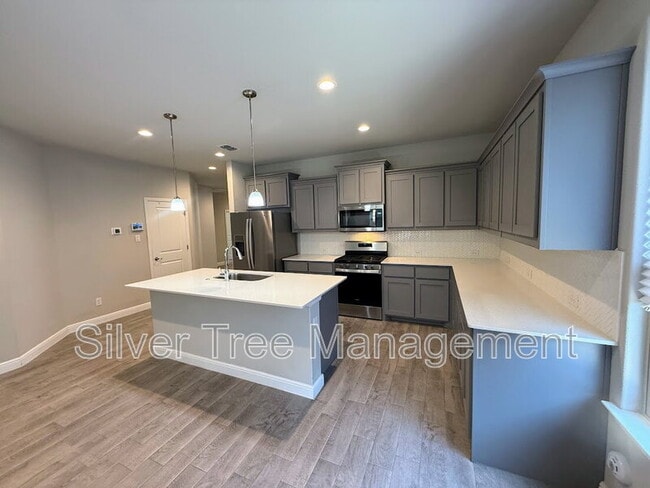 Building Photo - 10921 Rockchapel Dr