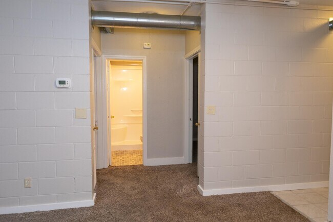 Foto del edificio - 432 Wilson St NW