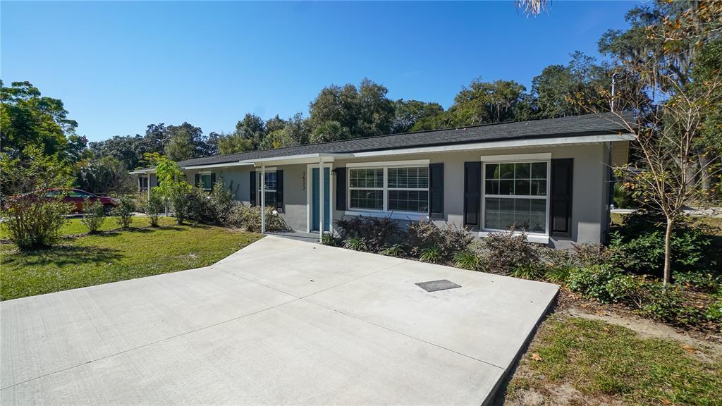 Foto principal - 1517 N Grandview St