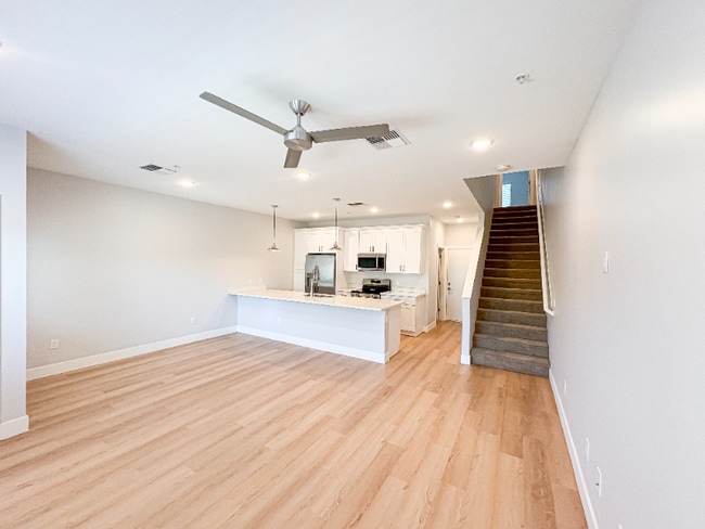Building Photo - 3301 N 18th St