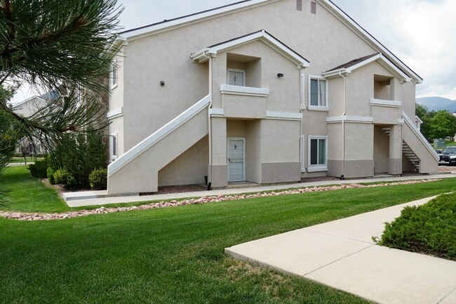 Photo - 3770 Strawberry Field Grove Apartment