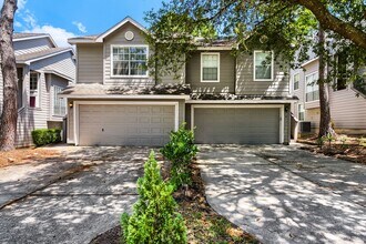 Building Photo - 11 Wineberry Pl