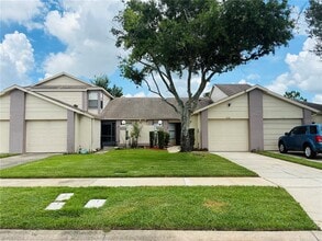 Building Photo - 12121 Augusta Woods Cir
