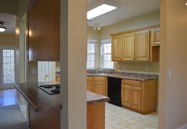 Foto del edificio - 203 Lancaster Ln