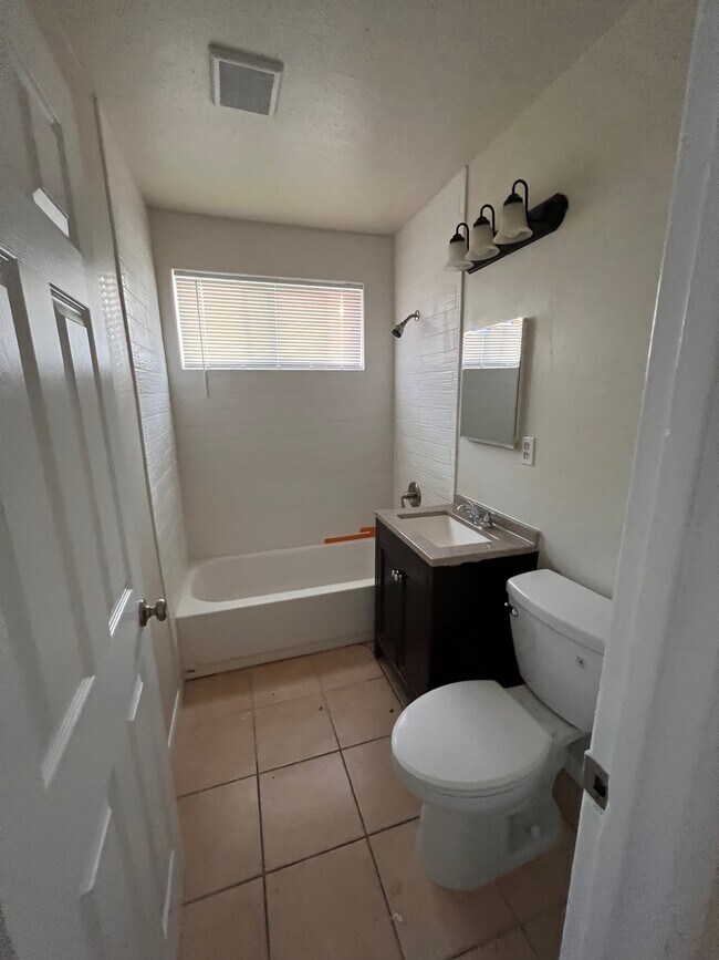 Baño - 115 George Pl