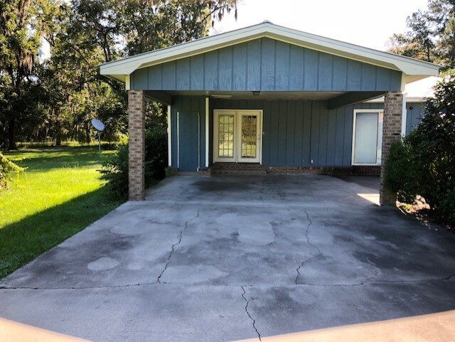 Building Photo - 6501 Hacklebarney Rd