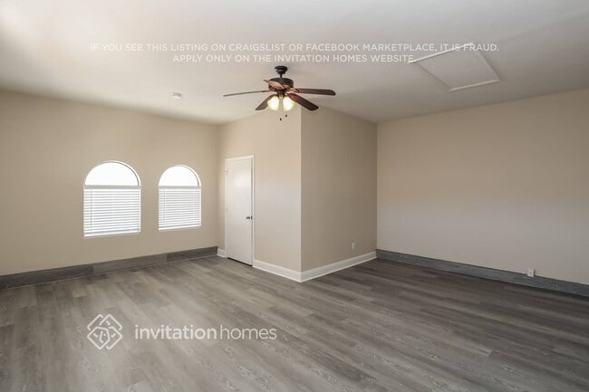 Building Photo - 8428 Mulcahy Ave