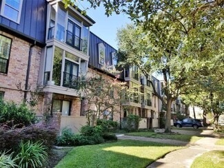 Building Photo - 2425 Underwood St