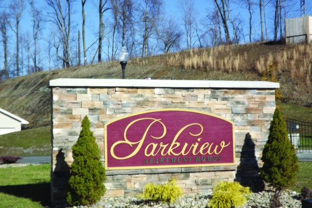Primary Photo - 315 Parkview Dr