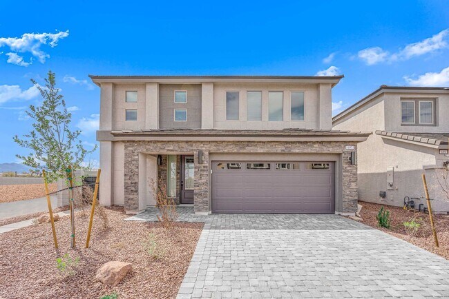 Building Photo - 4 br, 3.5 bath House - 697 Steep Canyon Ave
