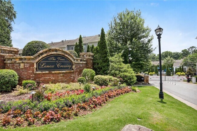 Foto del edificio - 2252 Limehurst Dr