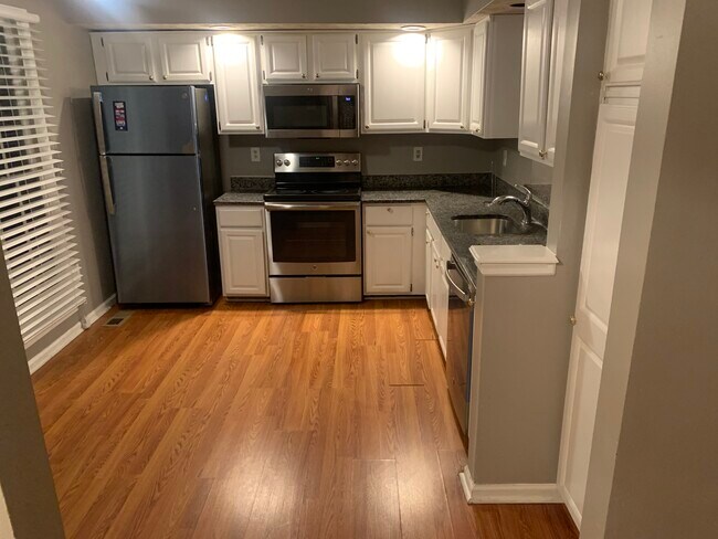 Foto del edificio - 12736 Wedgedale Ct