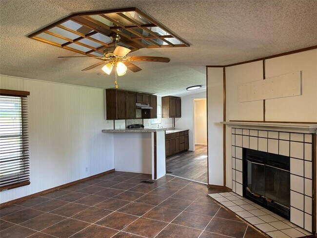 Building Photo - 2127 SH 30