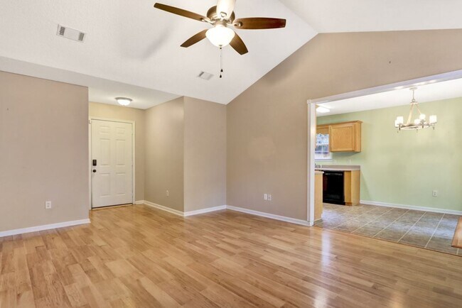 Building Photo - 3bd 2ba HOME FOR RENT!