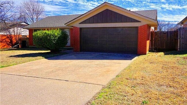 Foto del edificio - 212 Shadybrook Pl
