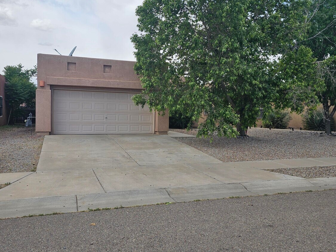 Primary Photo - 719 Seaborn Dr SW