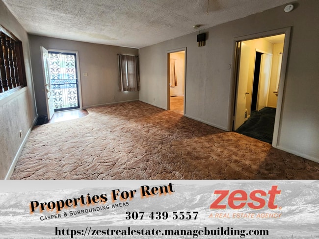 Building Photo - 833 N Kimball St