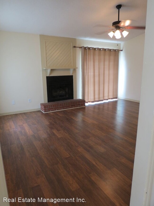 Building Photo - 3 br, 2 bath House - 158 Bayberry Rd