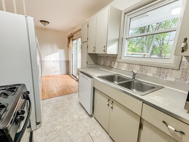 Foto del edificio - Tax Return Special  - 4 Bedroom - Northvie...