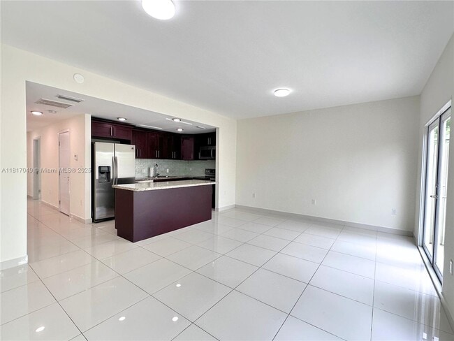 Building Photo - 13740 SW 259th St