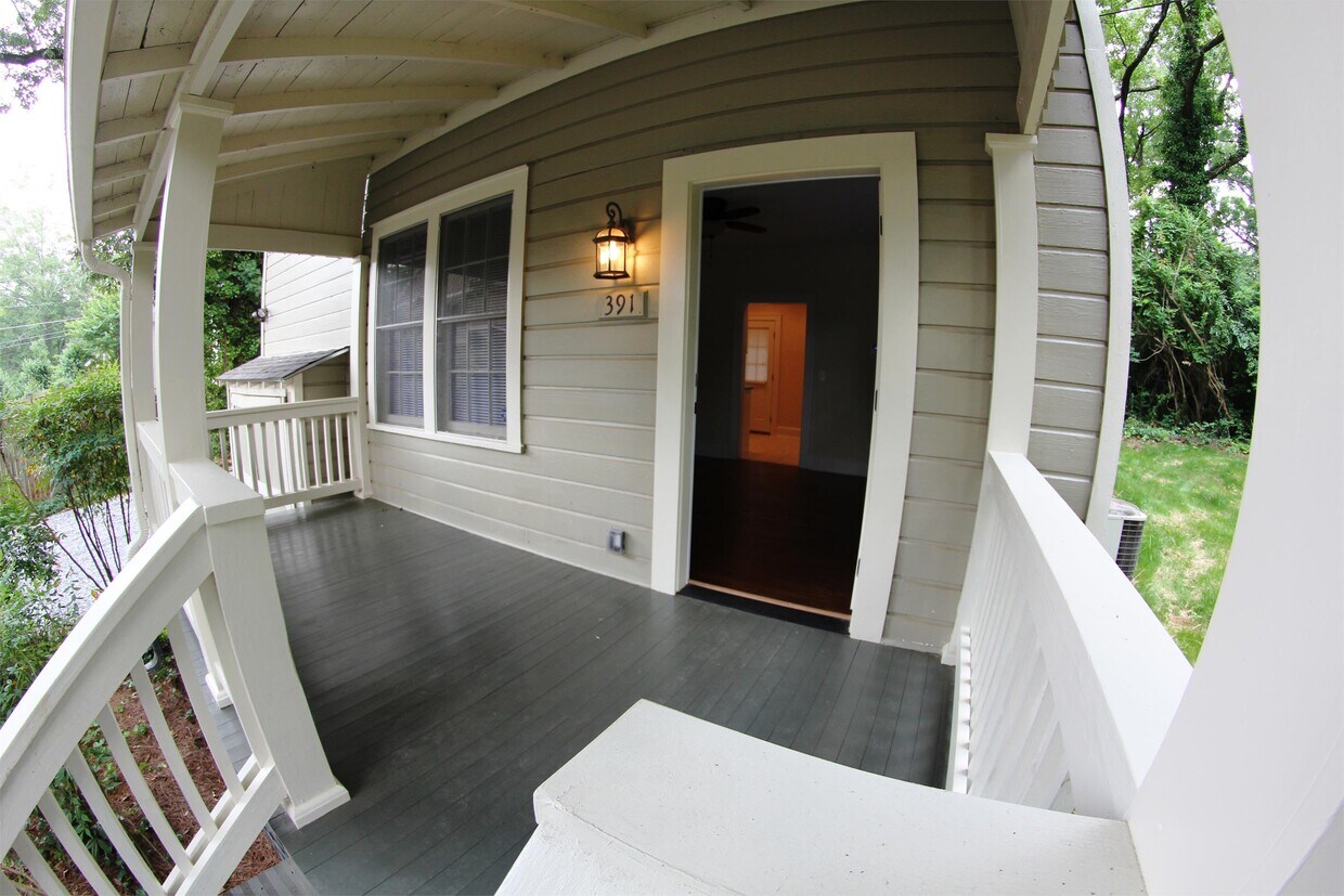 Primary Photo - 391 Pinecrest Dr
