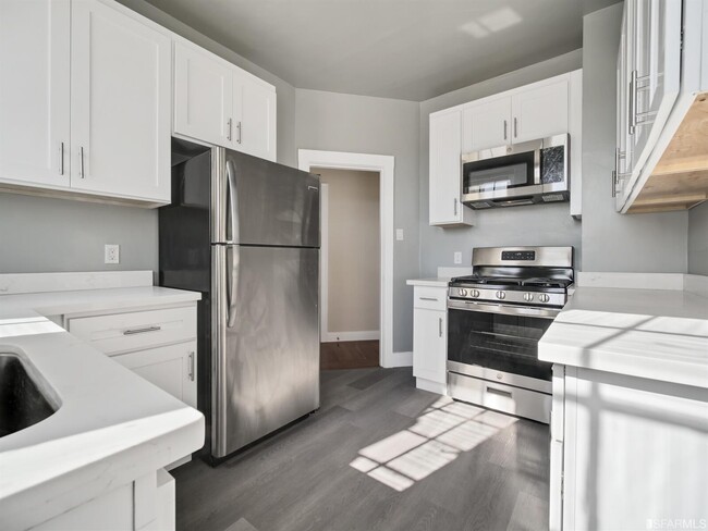 Building Photo - 65 Cervantes Blvd
