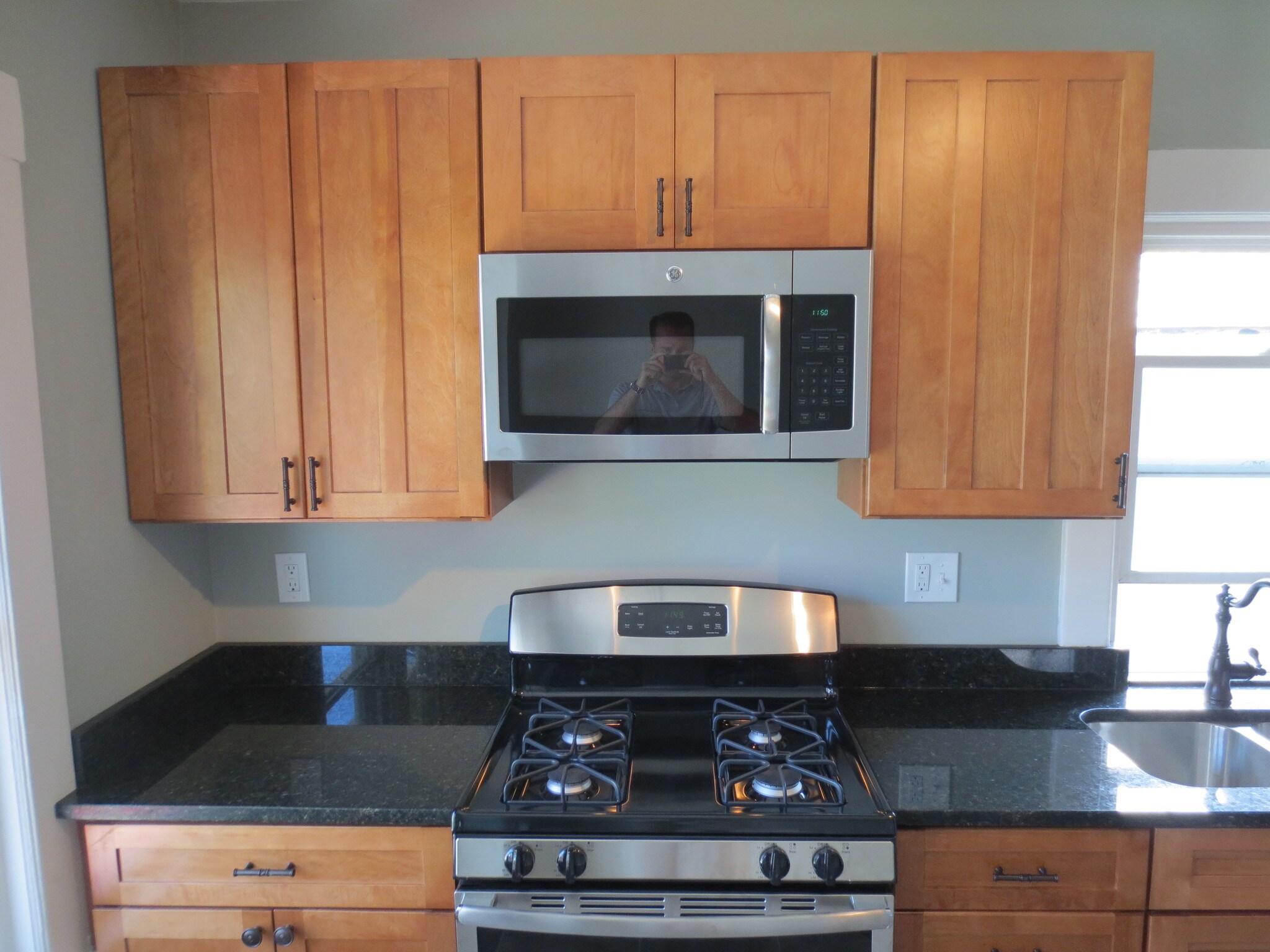 1849 W 65th St Cleveland, OH 44102 – photo 4