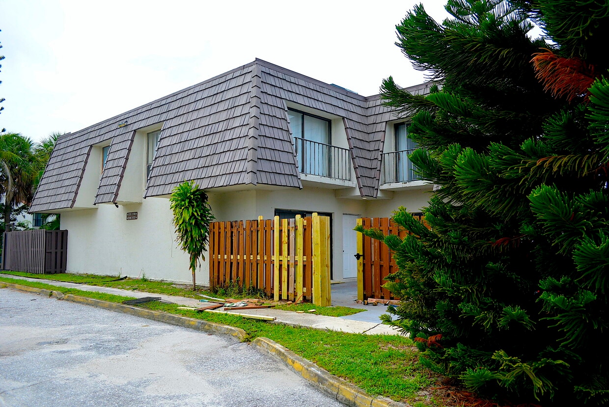 Foto principal - 1727 N Congress Ave