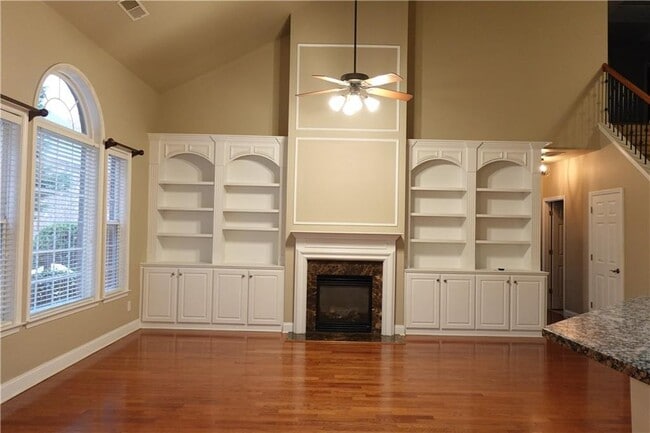 Foto del edificio - 3462 Blanding Ct